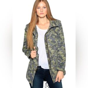 Velvet by Graham & Spencer Green Camouflage Military Utility Jacket M